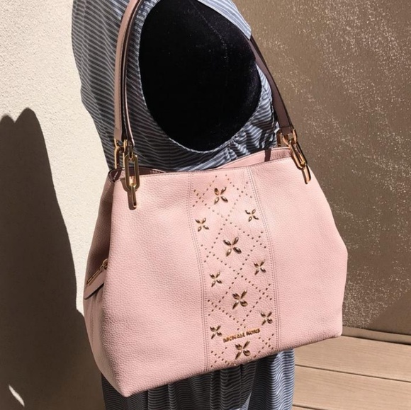 Michael Kors Leighton Large Shoulder Tote - Picture 8 of 8